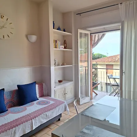 Apartament Cincuenta Metros Apartamento Toscolano Maderno
